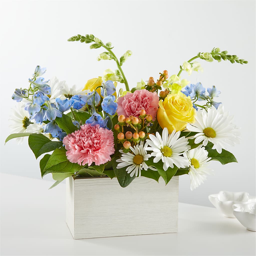 Sun Salutation Box Bouquet – All Occasion Florist, Sevierville TN