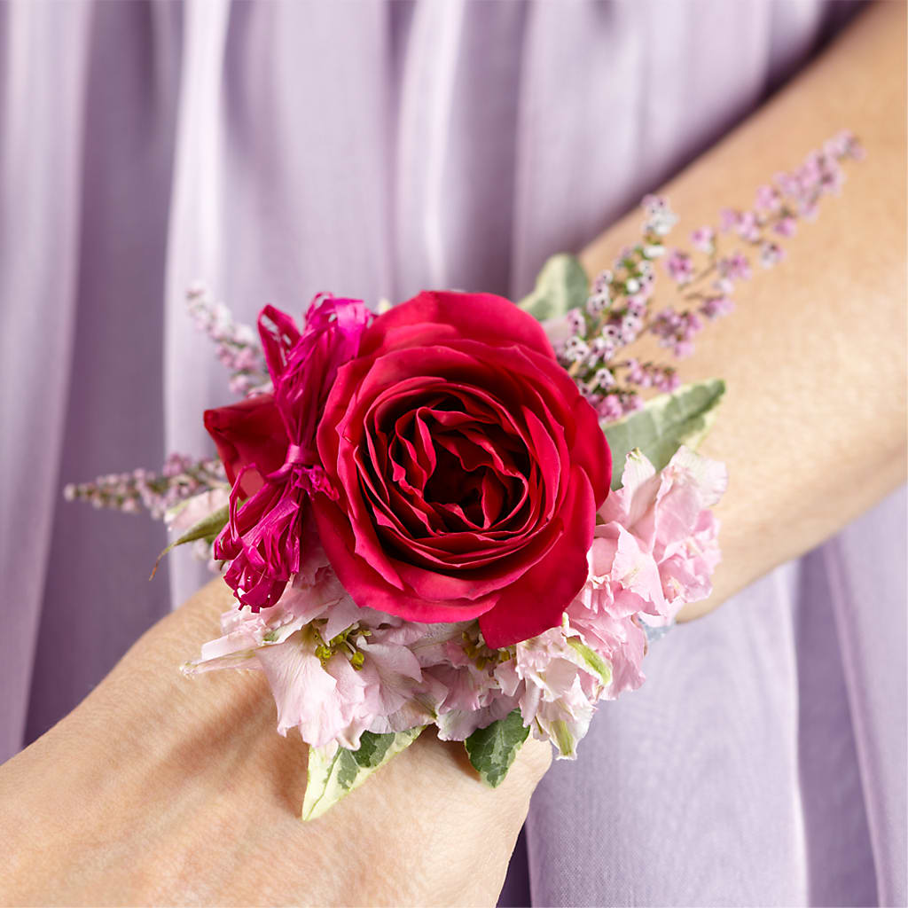 Rose Charm Corsage – All Occasion Florist, Sevierville TN