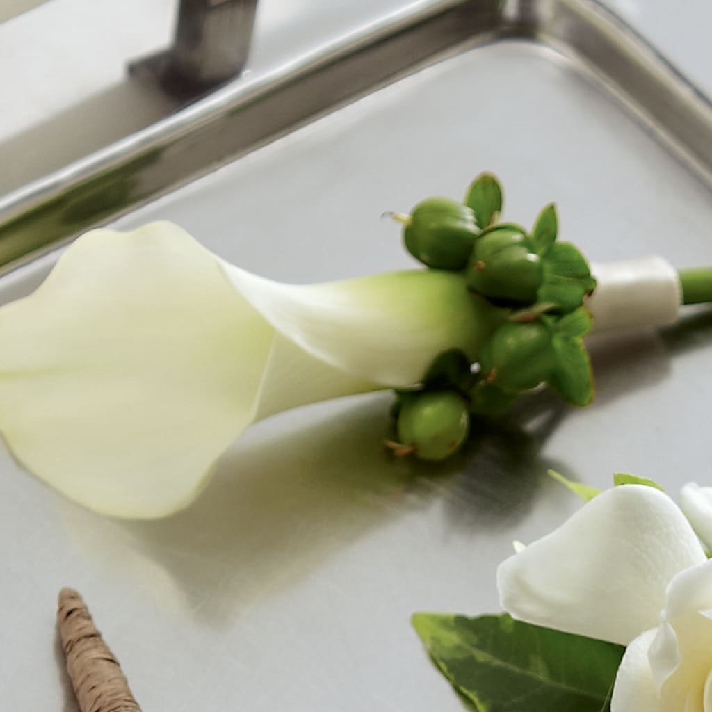 White Calla Boutonniere – All Occasion Florist, Sevierville TN