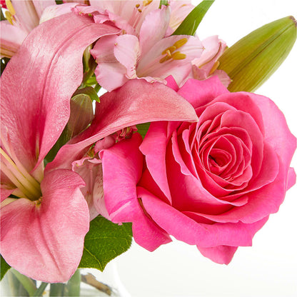 Lots of Love Bouquet –  All Occasion Florist, Sevierville TN