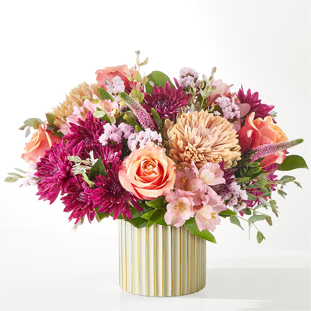 Berry Cobbler Bouquet with Ivory Vase –  All Occasion Florist, Sevierville TN