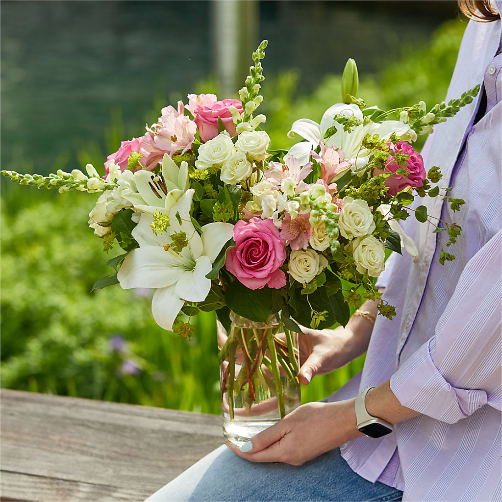 Fondly Bouquet –  All Occasion Florist, Sevierville TN